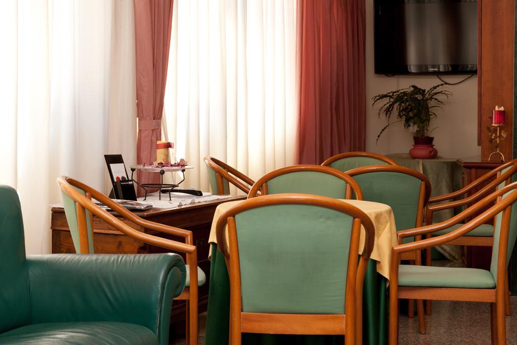 Casa Ferretti Di Ferretti Village Сильви-Марина Экстерьер фото
