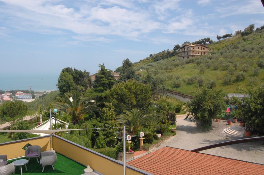 Casa Ferretti Di Ferretti Village Сильви-Марина Экстерьер фото